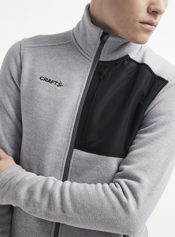 1912218-950999_ADV20Explore20Heavy20Fleece20jacket20M_Closeup3