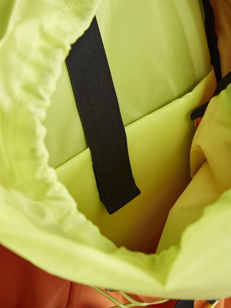 1912510-580000_Adv20Entity20Travel20Backpack204020L_Closeup3