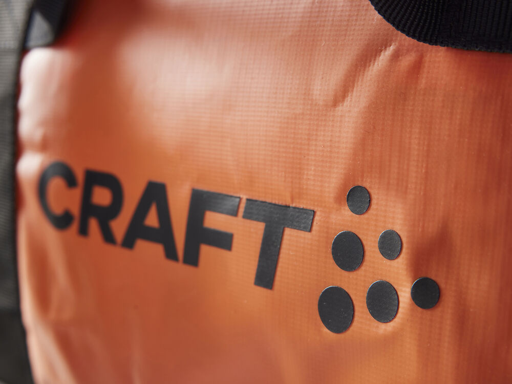 1912511-580000_Adv20Entity20Duffel207020L_Closeup2