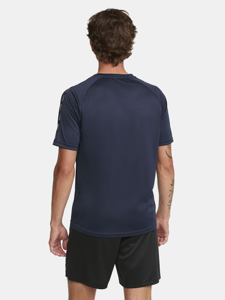 1912725-390000_Squad202.020Contrast20Jersey20M_Closeup3