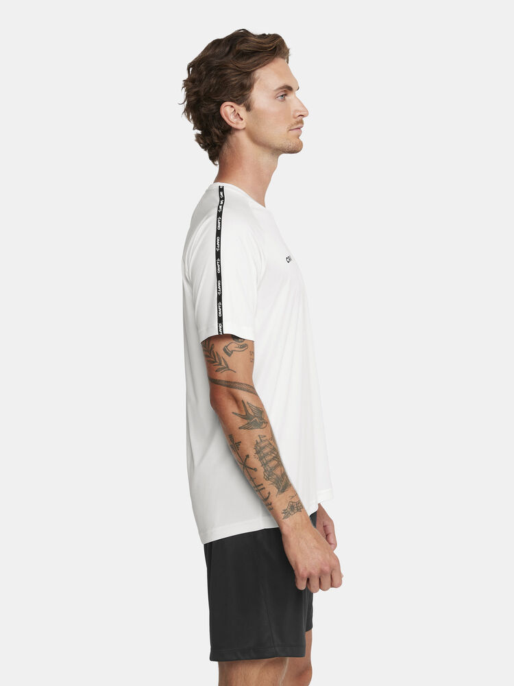 1912725-900000_Squad202.020Contrast20Jersey20M_Closeup2