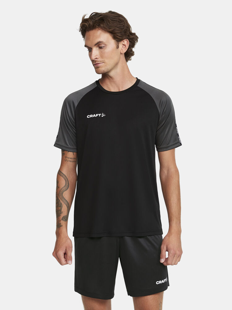 1912725-999985_Squad202.020Contrast20Jersey20M_Closeup1
