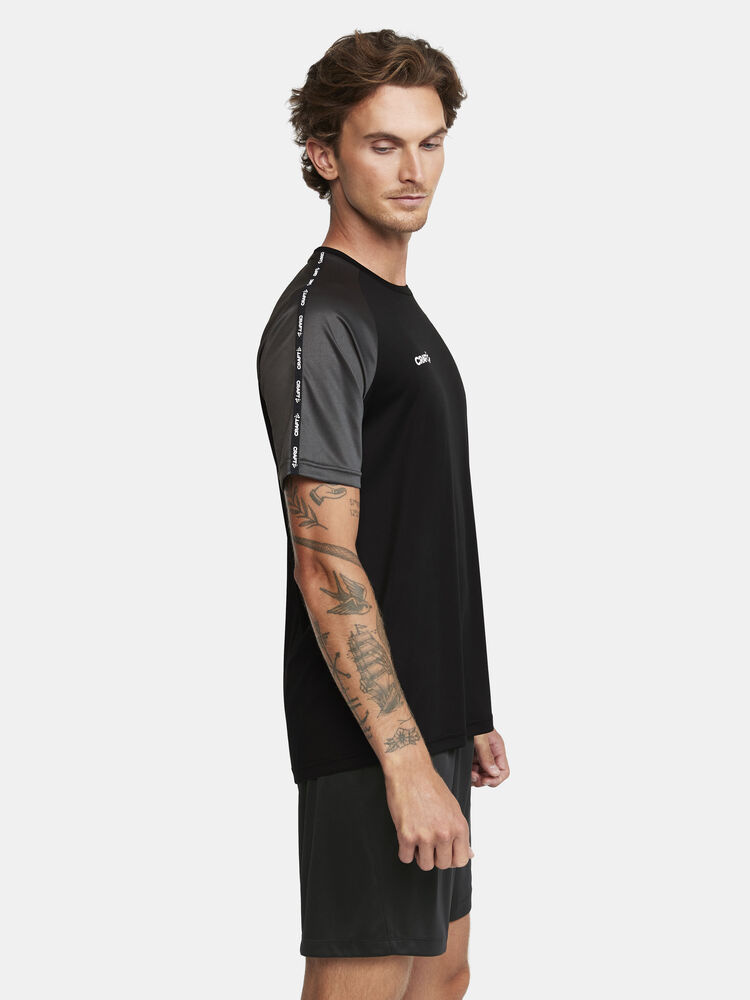 1912725-999985_Squad202.020Contrast20Jersey20M_Closeup2