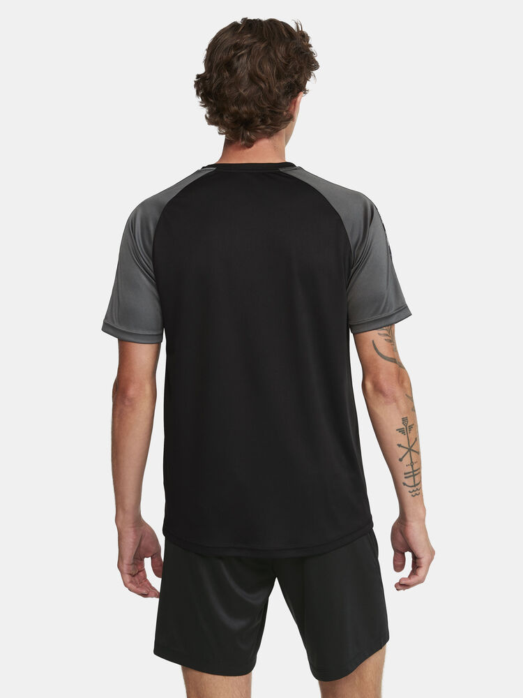 1912725-999985_Squad202.020Contrast20Jersey20M_Closeup3