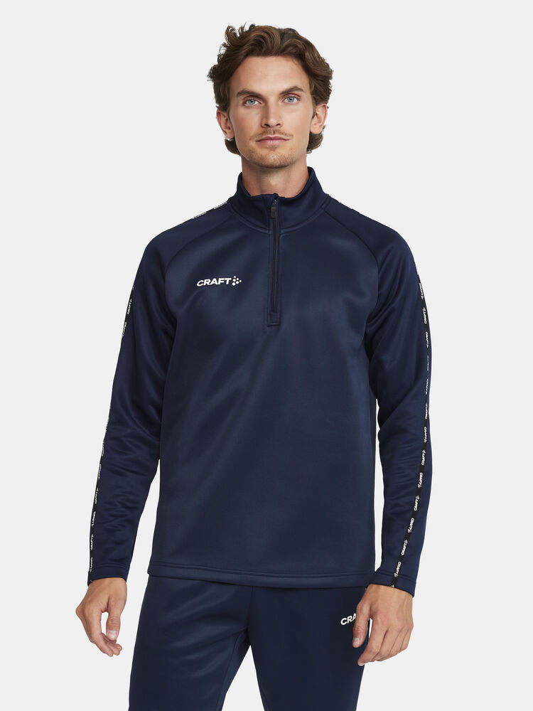 1912731-390000_Squad202.020Half20Zip20M_Closeup1