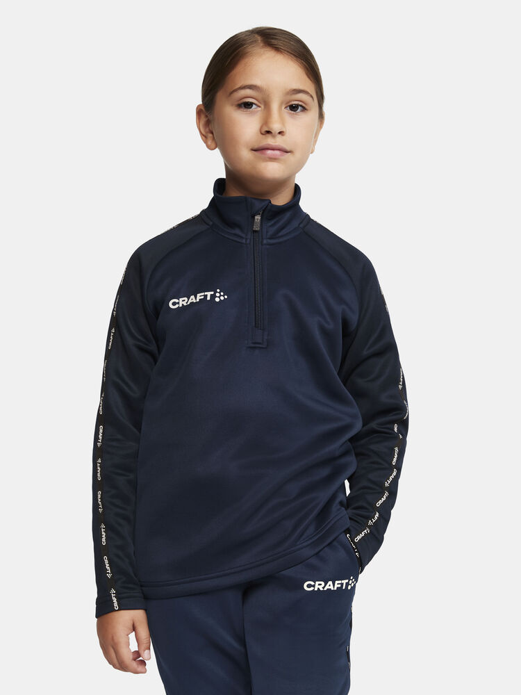 1912733-390000_Squad202.020Half20Zip20Jr_Closeup1
