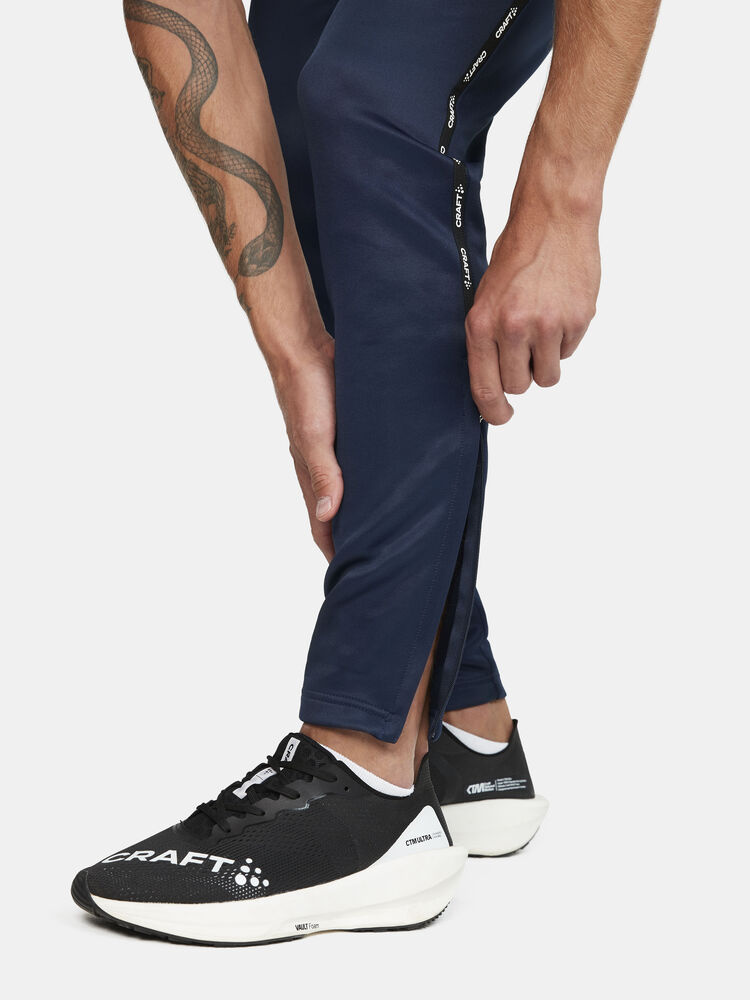 1912737-390000_Squad202.020Pant20M_Closeup5