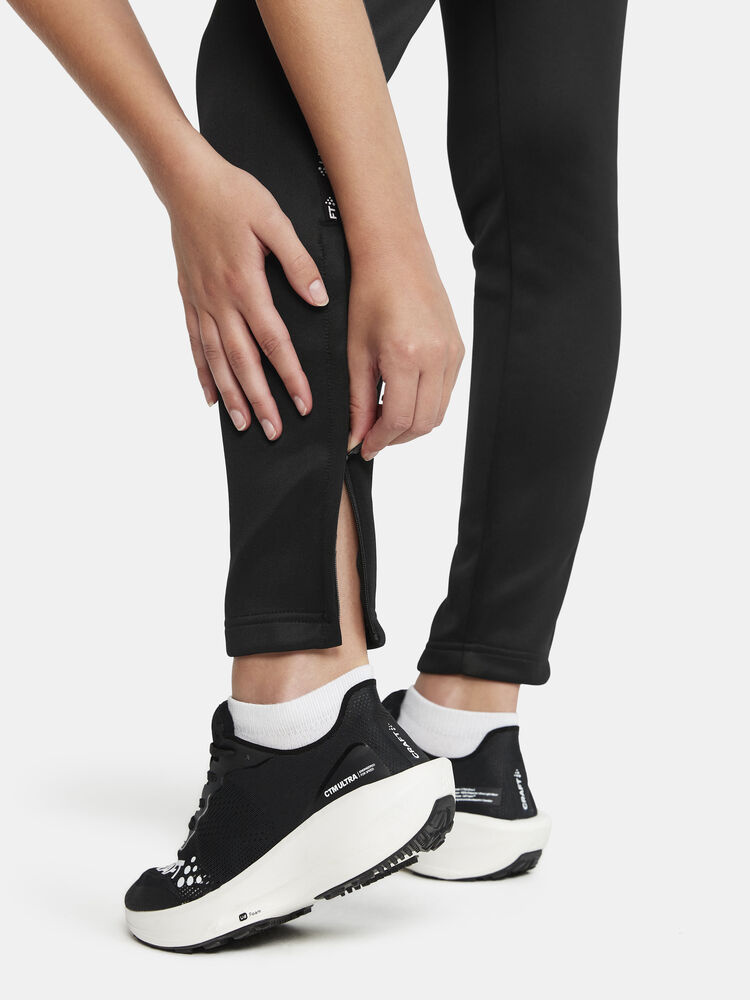 1912738-999000_Squad202.020Pant20W_Closeup5