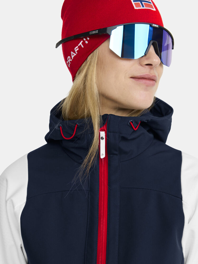 1913298-396900_NOR20Highland20Jacket20W_closeup_01116