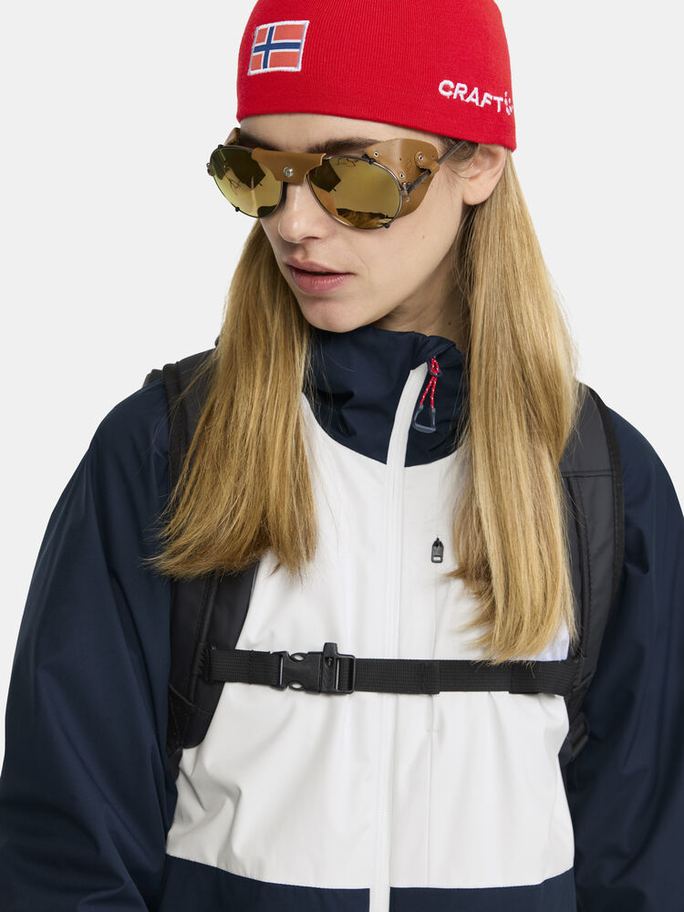 1913340-396900_NOR20Adv20Backcountry20Jacket20W_closeup_01603