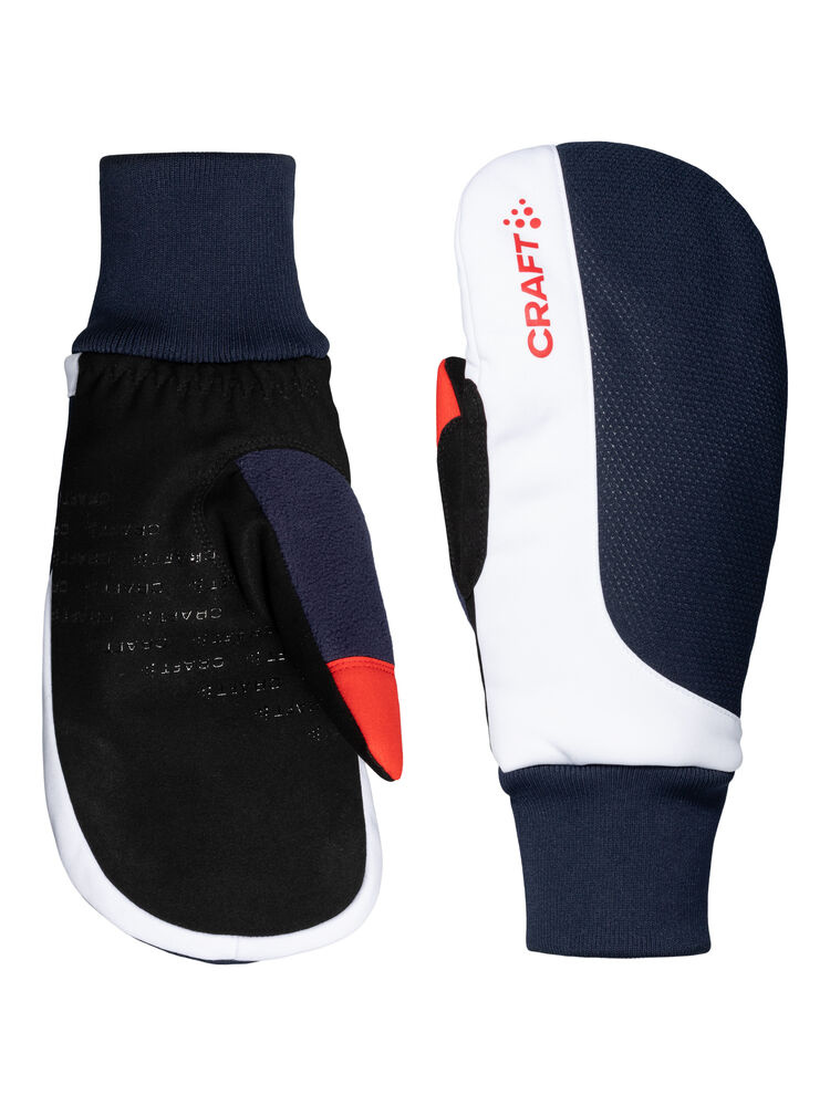 1913396-396900_Nor20Core20Insulate20mitten_Closeup3