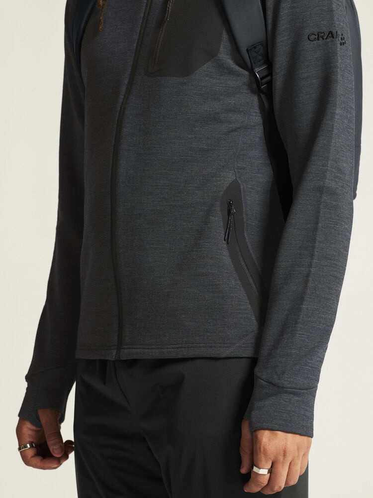 1913800-998000_Pro20Explore20Wool20Midlayer20M_closeup6