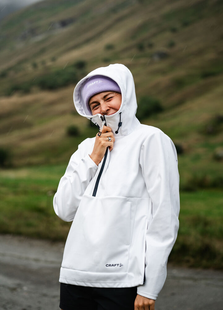 1914205-900396_NOR20ADV20Backcountry20Anorak20W_closeup8
