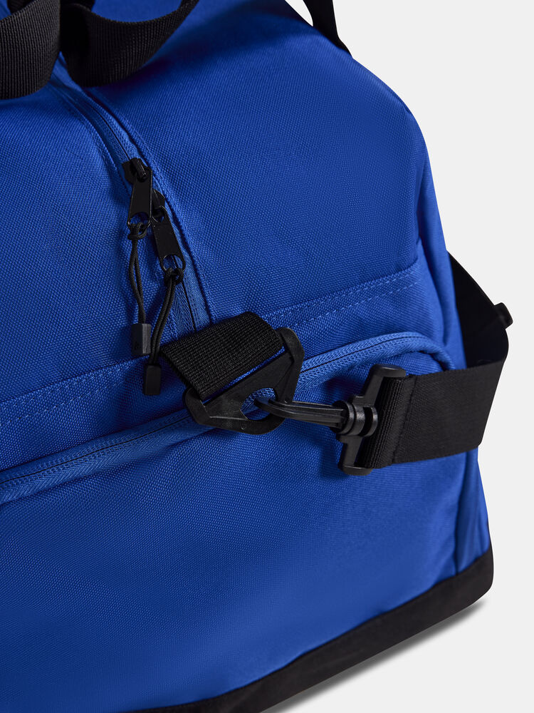 1914377-346000_Squad202.020Duffel2036L_Closeup3