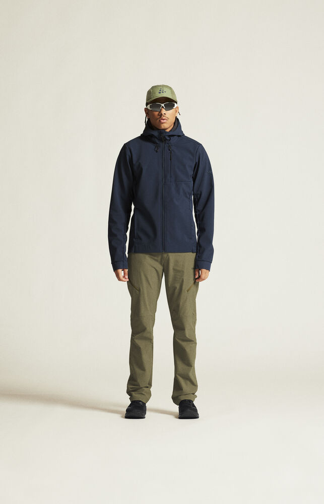 1915258-396000_ADV20Explore20Softshell20220020Jkt20M_closeup1