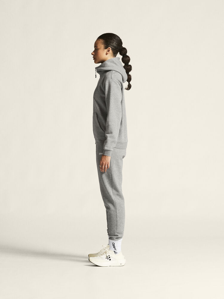 1915296-950000_Community20220Logo20FZ20Hoodie20W_closeup4