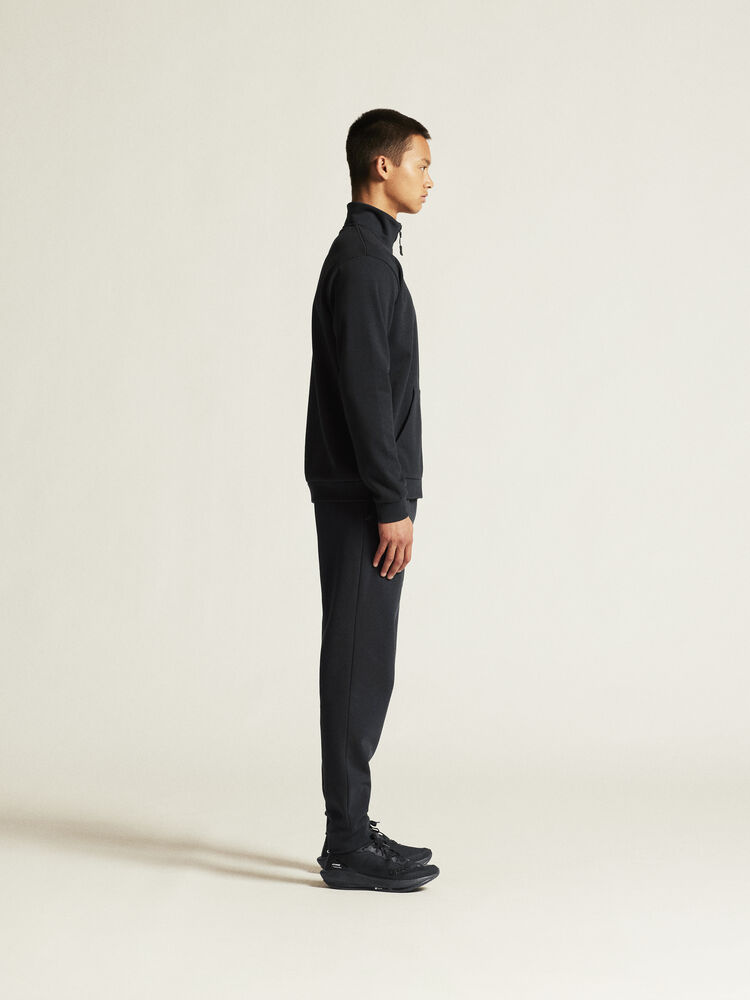 1915297-999000_Community20220Zip20Jkt20M_closeup2