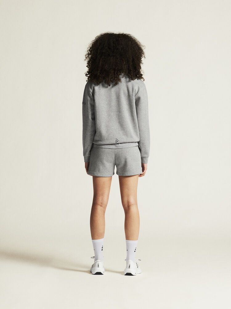 1915300-950000_Community20220R20Neck20W_closeup3