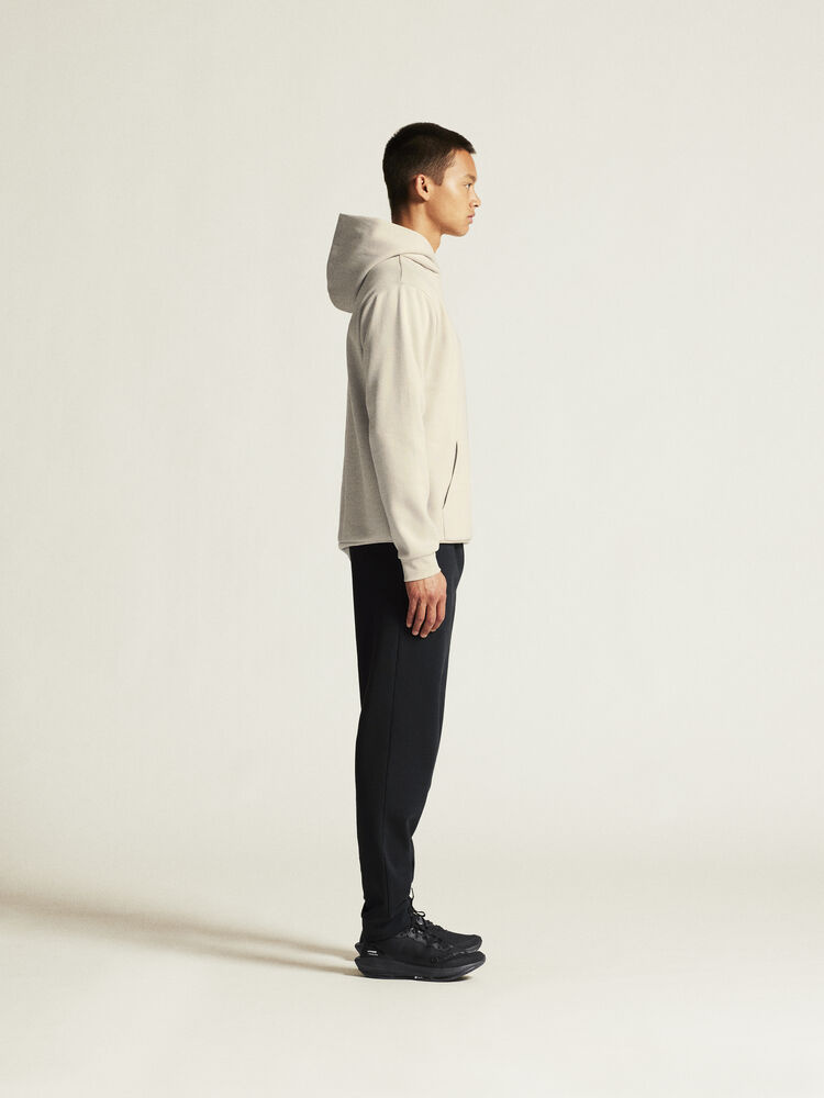 1915327-214000_Community20220Hoodie20M_closeup2