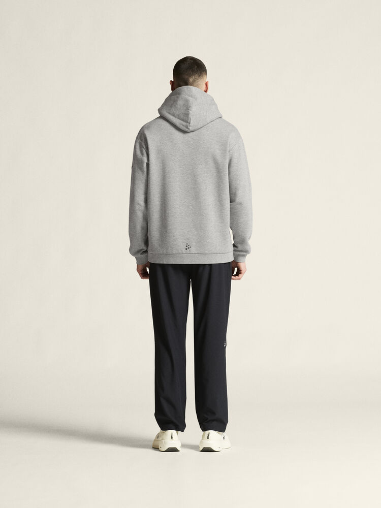 1915327-950000_Community20220Hoodie20M_closeup3