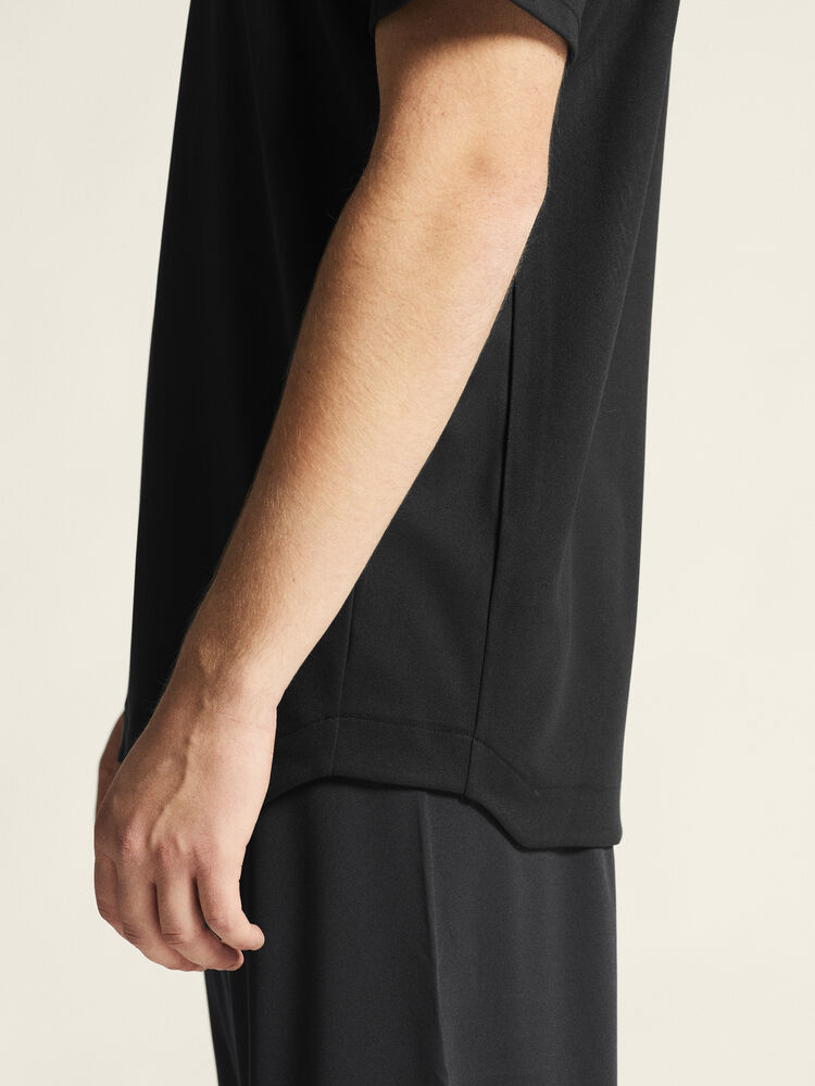 1915635-999000_Evolve20220Structured20Jersey2020M_closeup7