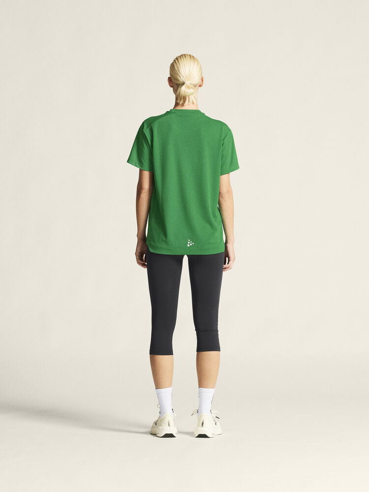 1915636-651000_Evolve20220Structured20Jersey2020W_closeup3