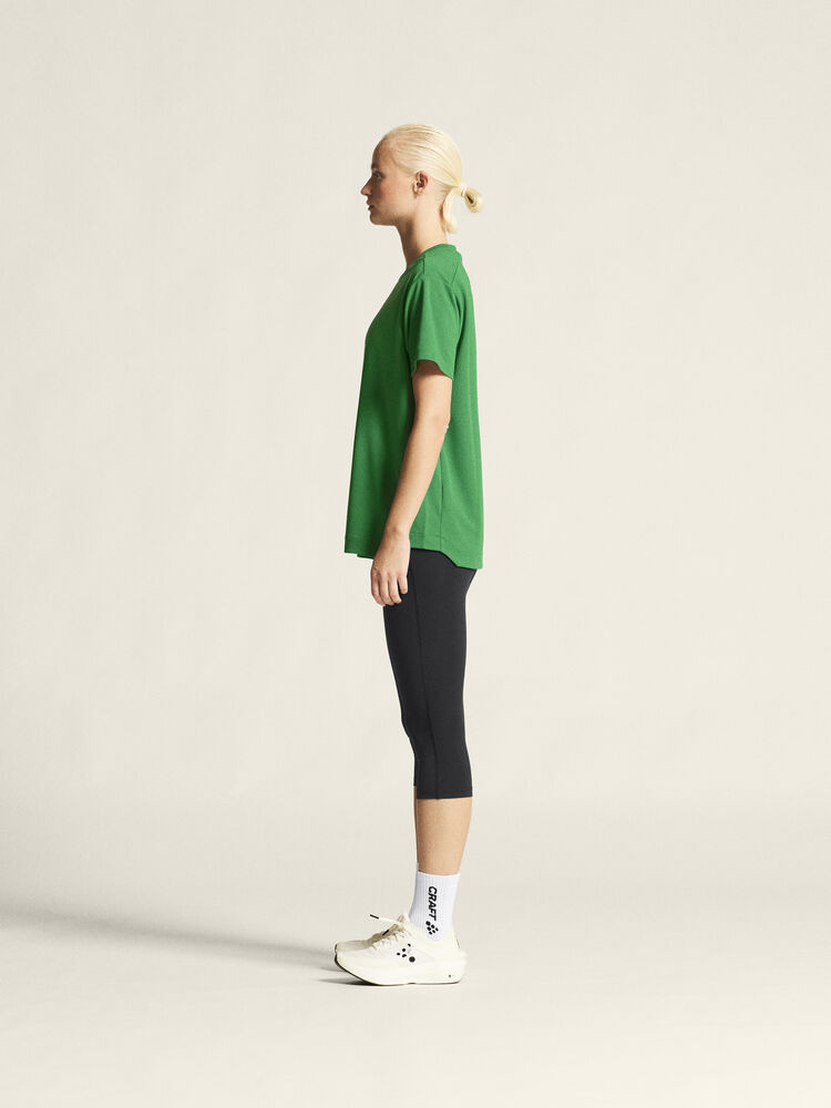 1915636-651000_Evolve20220Structured20Jersey2020W_closeup4