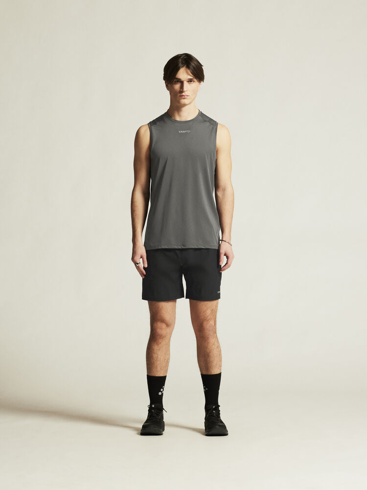 1915950-999000_ADV20Essence20220in20120shorts20220M_closeup1