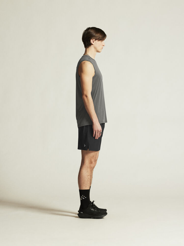 1915950-999000_ADV20Essence20220in20120shorts20220M_closeup2