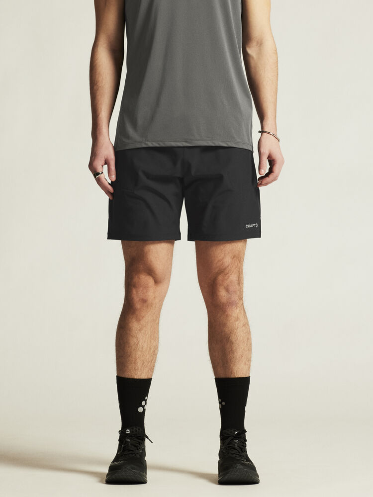 1915950-999000_ADV20Essence20220in20120shorts20220M_closeup4
