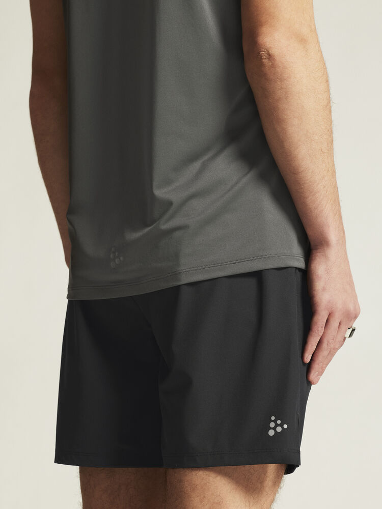 1915950-999000_ADV20Essence20220in20120shorts20220M_closeup6