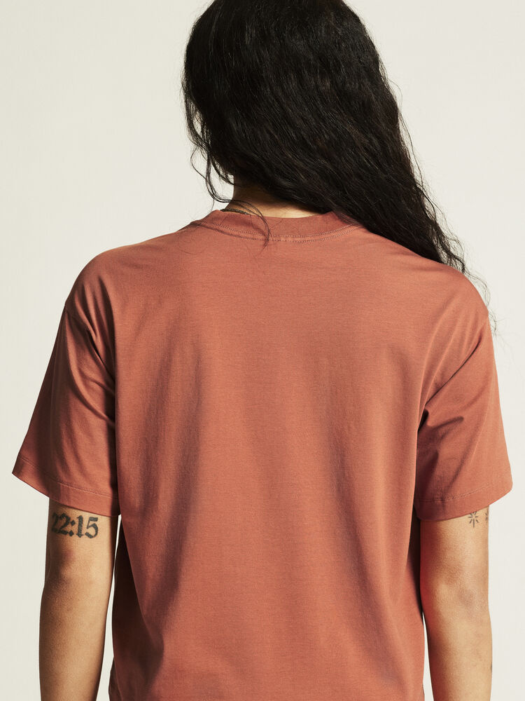 1916017-458000_Collective20Relaxed20SS20Tee20W_closeup6