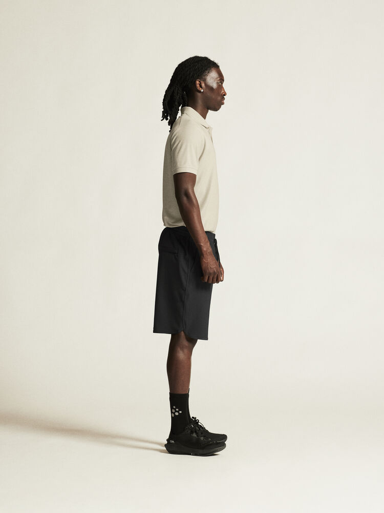 1916036-999000_Collective20Structure20Shorts20M_closeup2