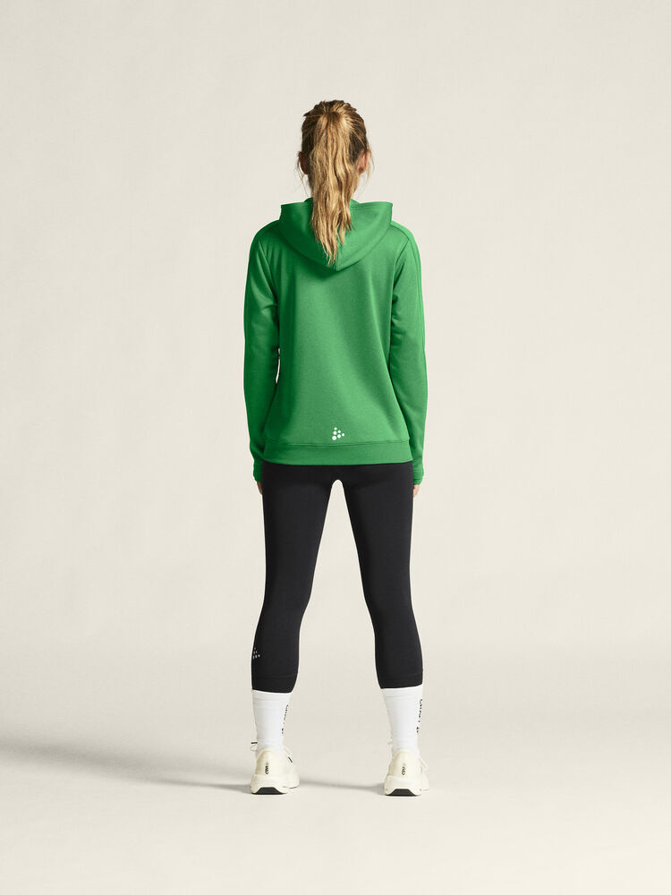 1916042-651000_Evolve20220Hood20Jacket20W_closeup3