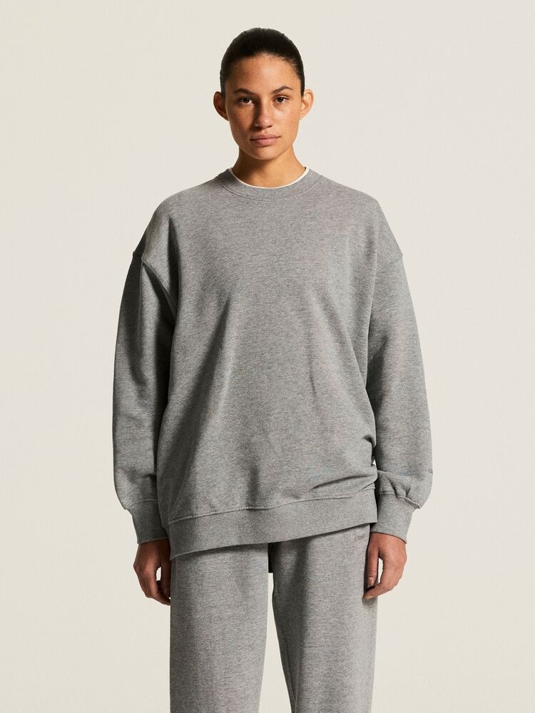 1916297-950M_Frequent20RN20Sweatshirt20W_closeup5