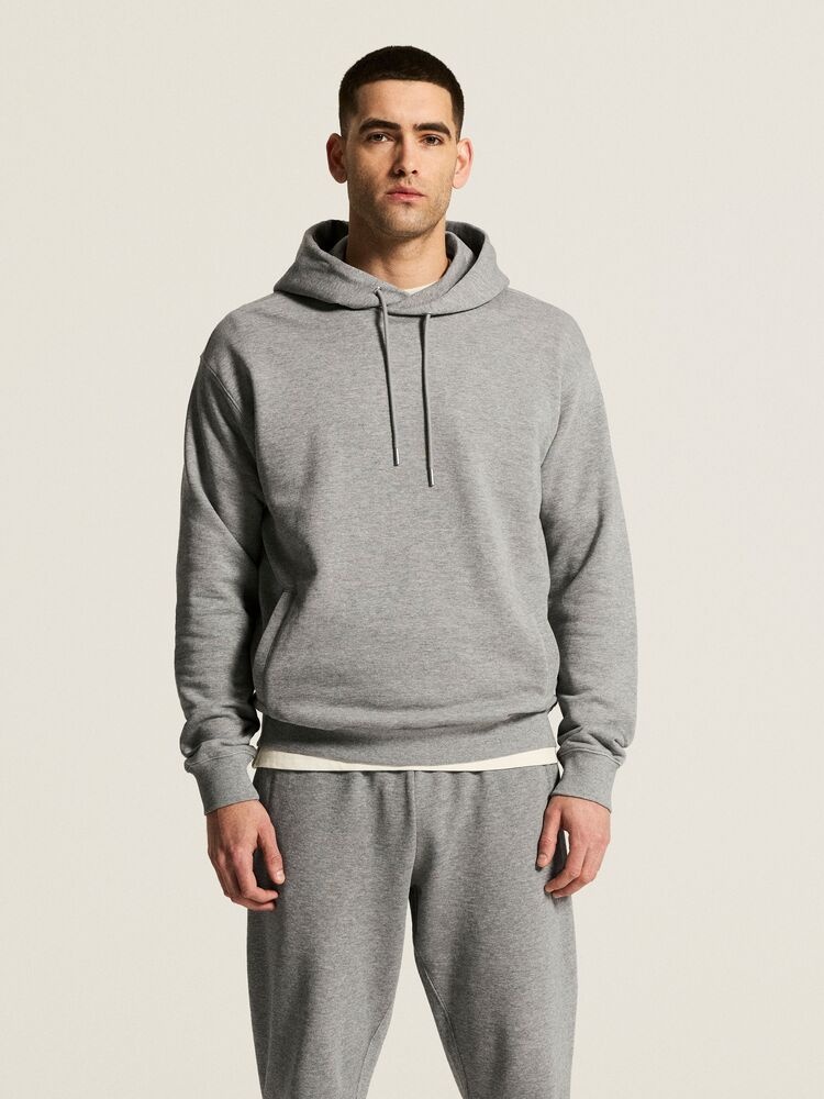 1916298-950M_Frequent20Hoodie20M_closeup5