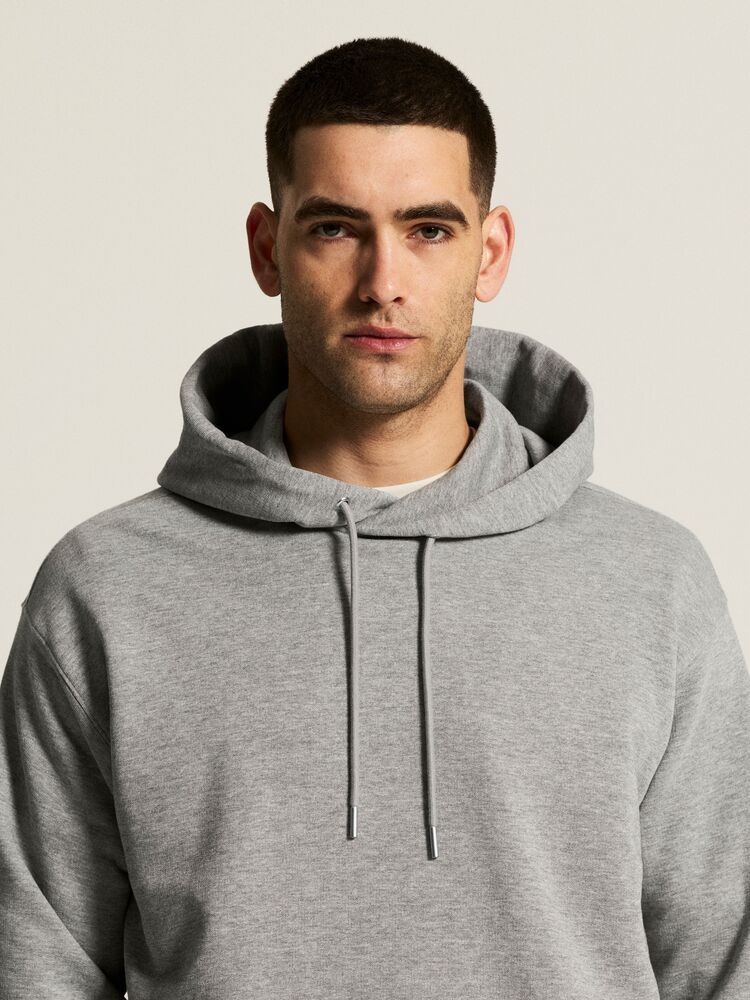 1916298-950M_Frequent20Hoodie20M_closeup6