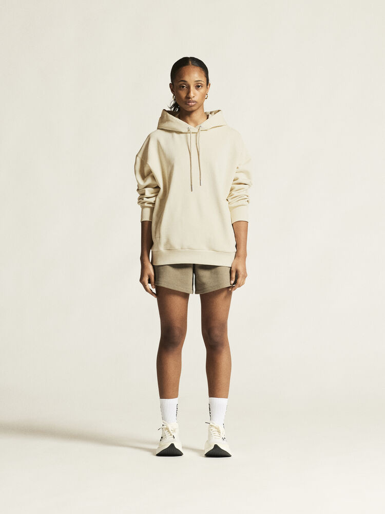 1916299-905000_Frequent20Hoodie20W_closeup1