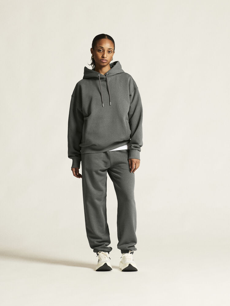 1916299-970000_Frequent20Hoodie20W_closeup1