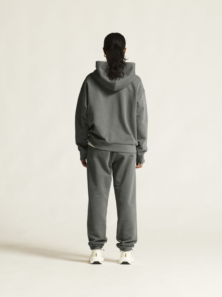 1916299-970000_Frequent20Hoodie20W_closeup3