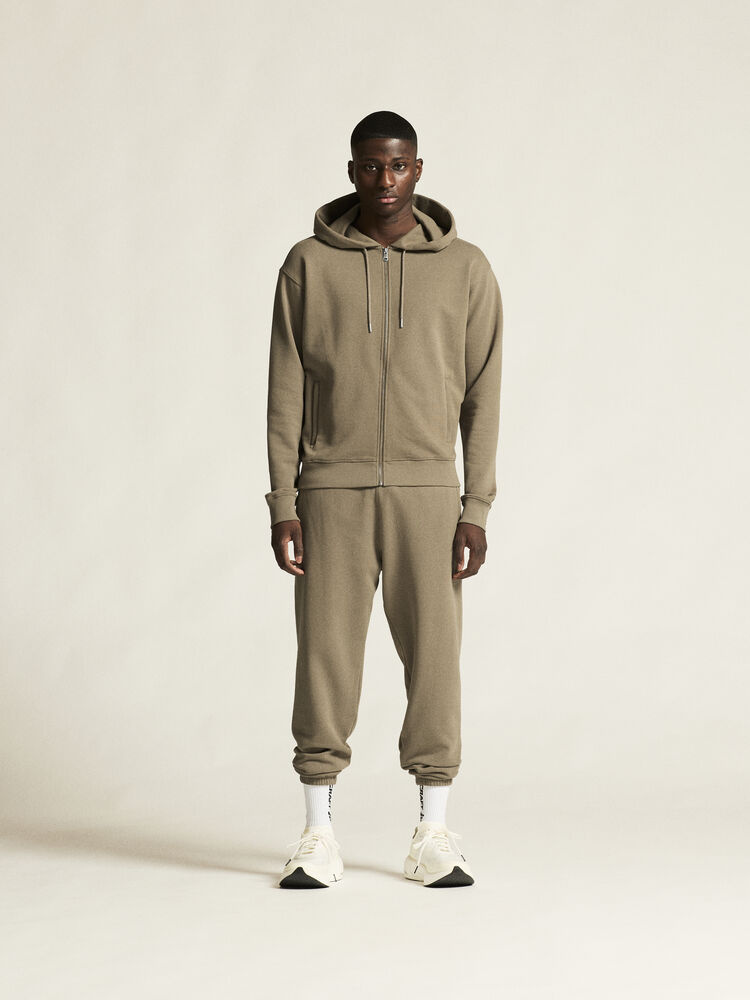 1916302-240000_Frequent20Sweatpants20M_closeup1