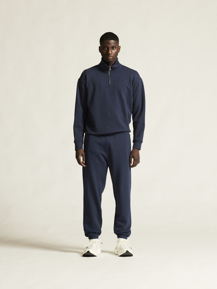 1916302-396000_Frequent20Sweatpants20M_closeup1