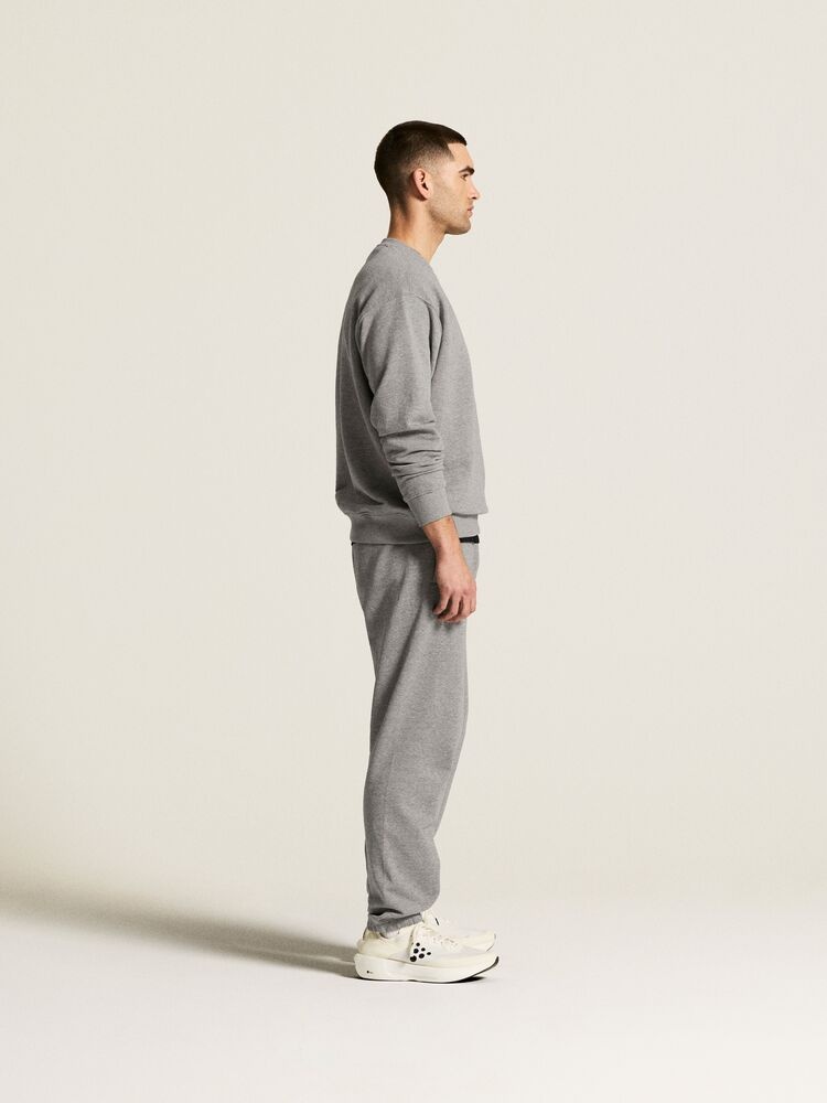 1916302-950M_Frequent20Sweatpants20M_closeup2