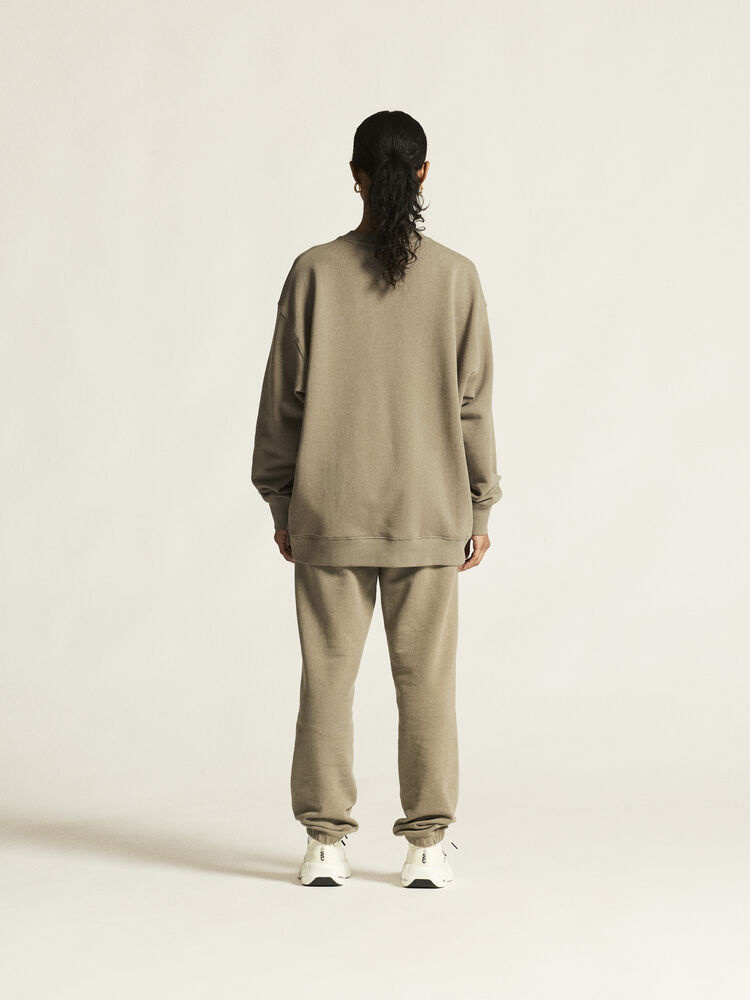 1916303-240000_Frequent20Sweatpants20W_closeup3