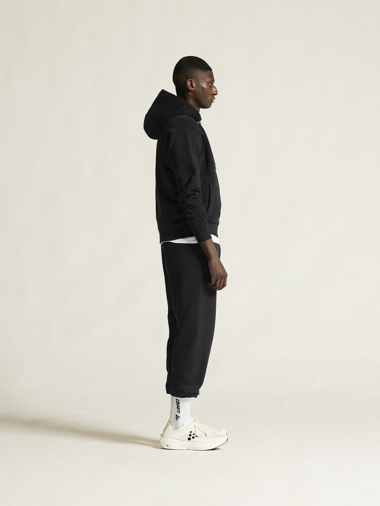 1916306-999000_Frequent20FZ20Hoodie20M_closeup2