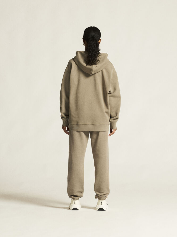 1916307-240000_Frequent20FZ20Hoodie20W_closeup3