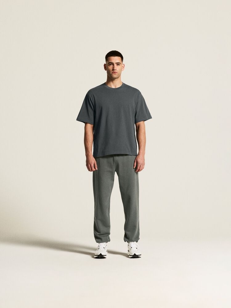 1916328-970000_Frequent20Heavy20SS20Tee20M_closeup1