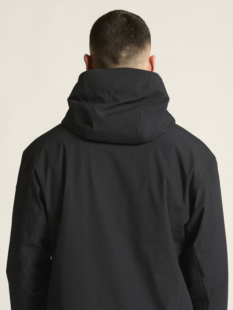 1916338-999000_Explore20Padded20Jacket20M_closeup7