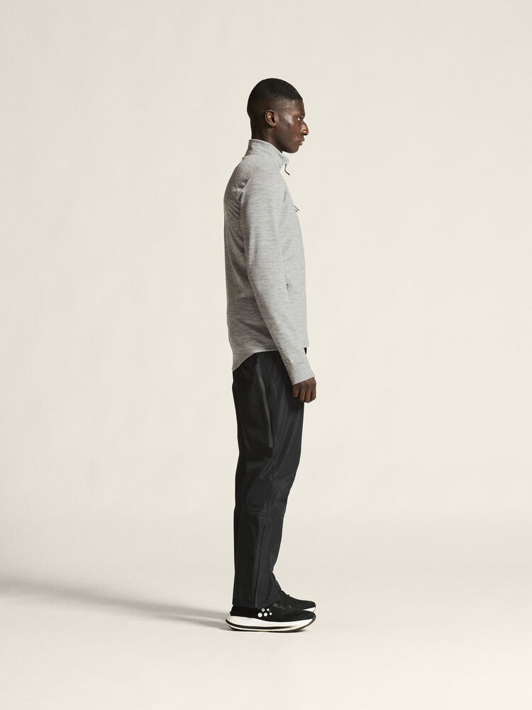 1916342-999000_Explore20Shell20Pants20M_closeup2