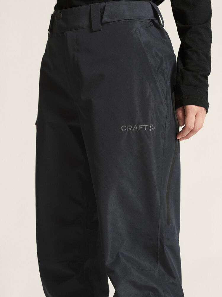 1916343-999000_Explore20Shell20Pants20W_closeup5